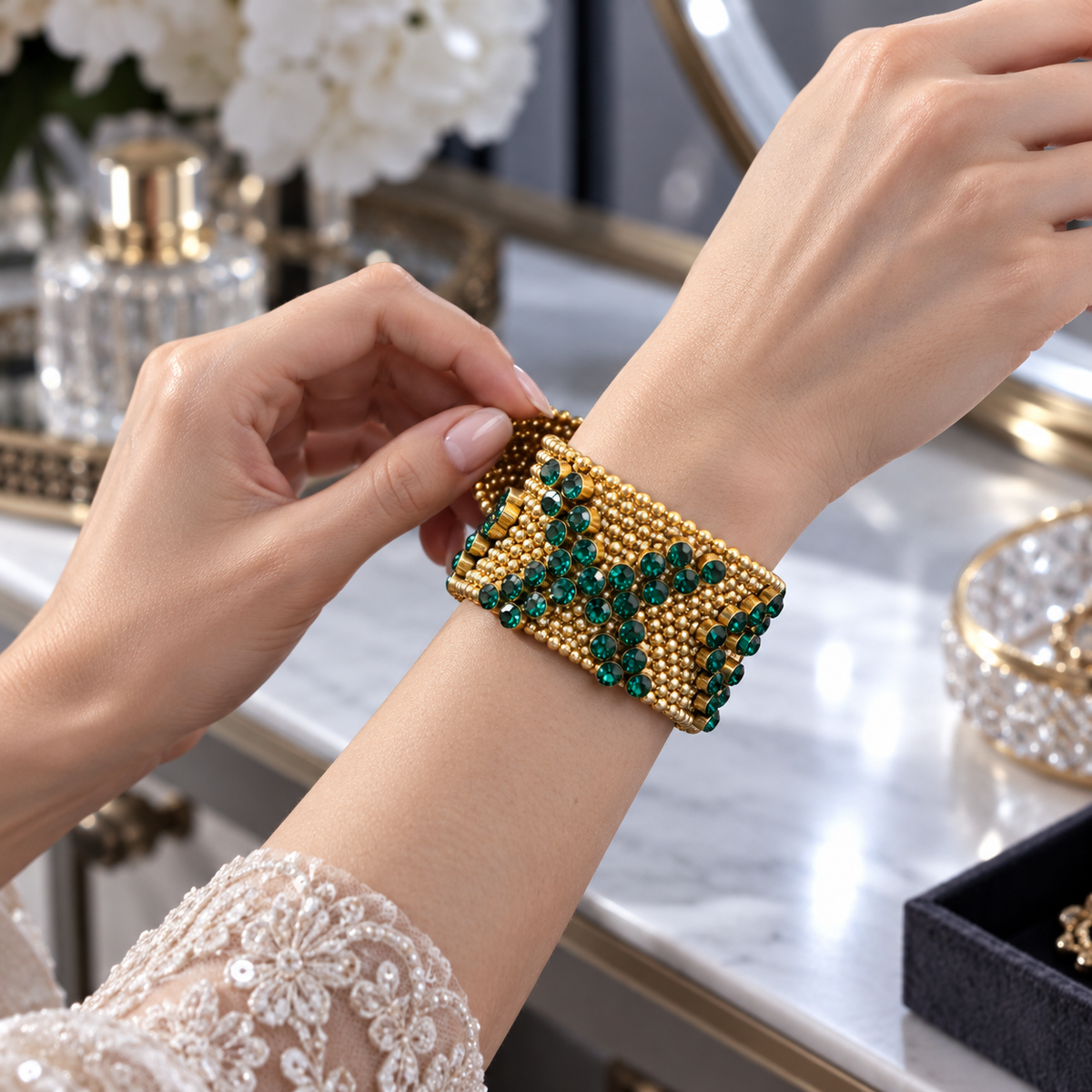 💚 Statement Bracelet | Gold Emerald Evening | Women Vintage Glamour