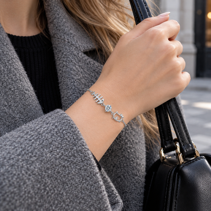 🐱 Moissanite Bracelet | Silver Everyday Jewelry | Women Playful Charm