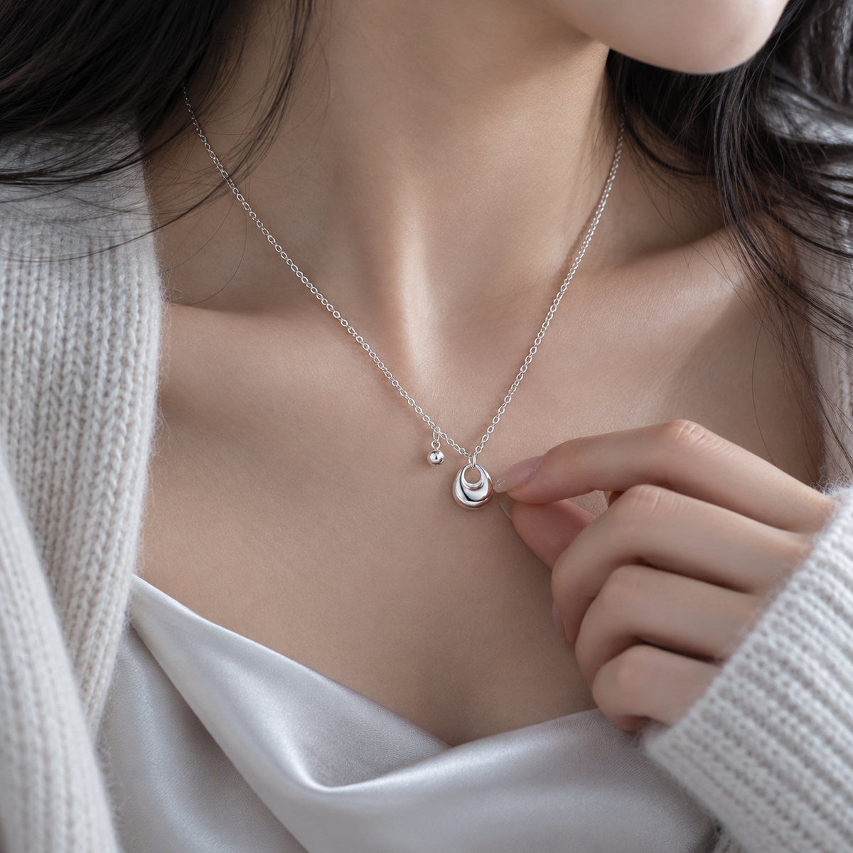 💎 Silver Necklace | Silver-Tone Metal Everyday | Women Sculptural Charm
